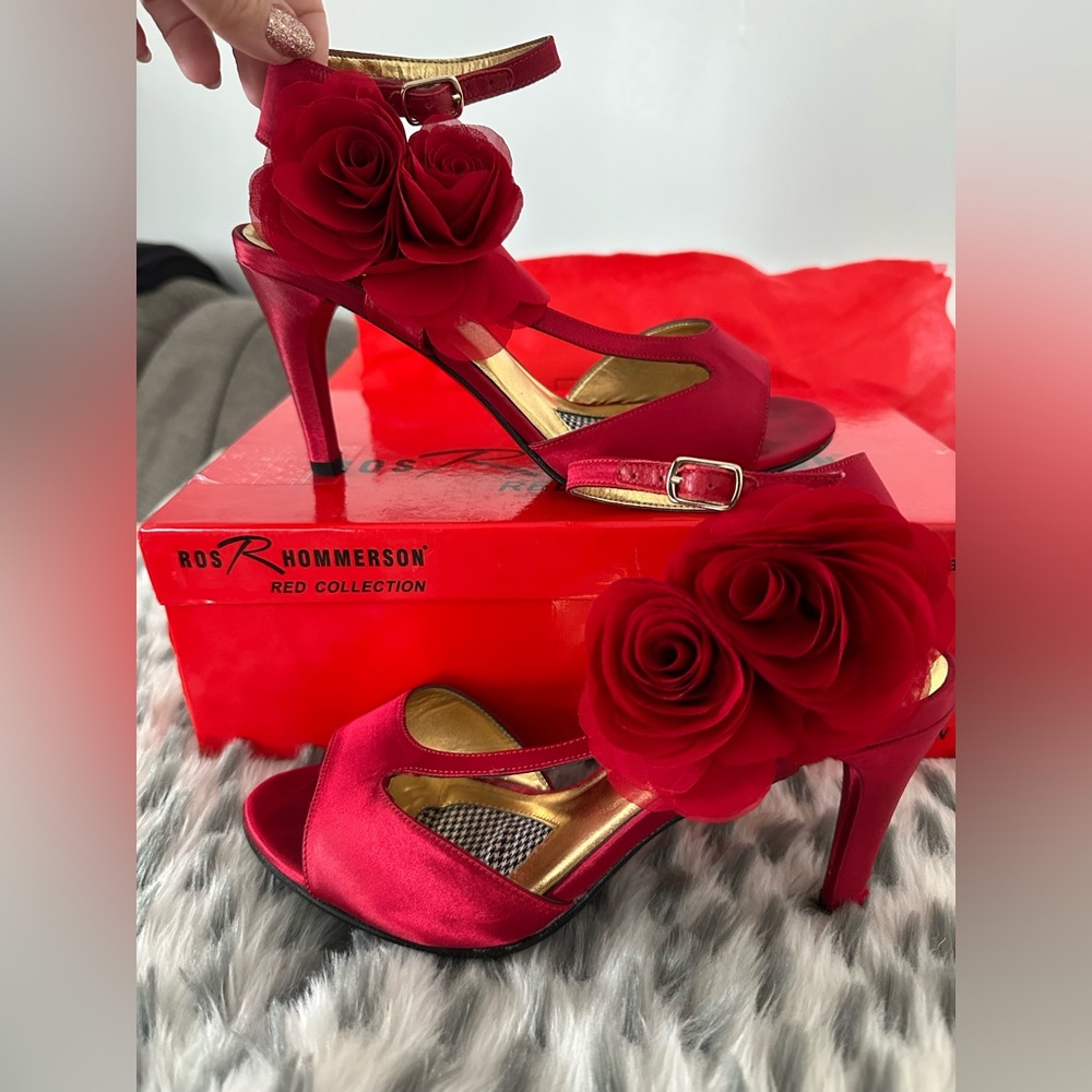 Ros Hommerson The Red Collection Red Satin Flower heels